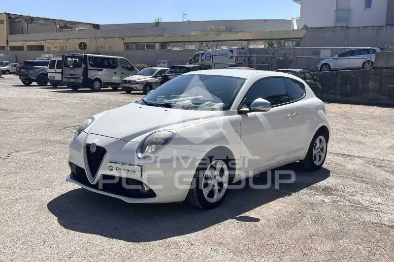 2017 Alfa Romeo Mito
