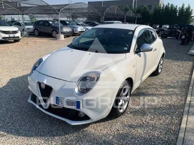 2017 Alfa Romeo Mito
