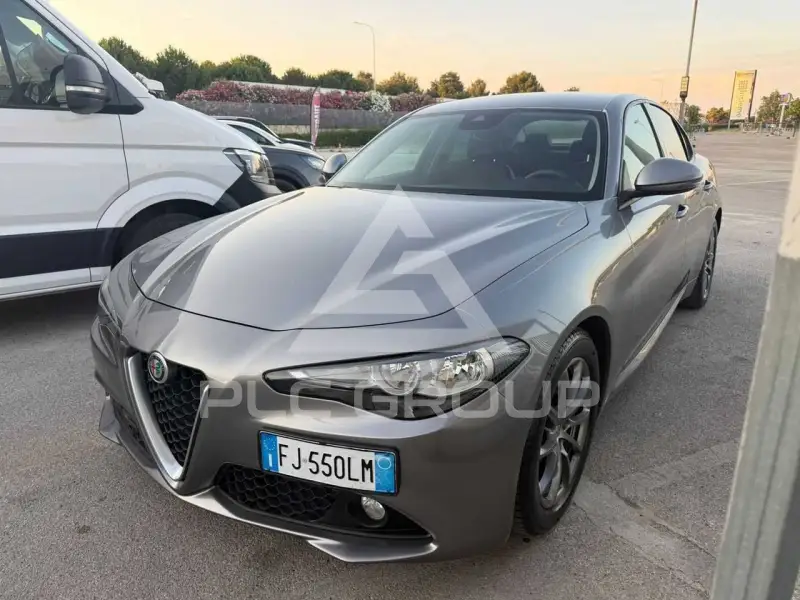 2017 Alfa Romeo Giulia