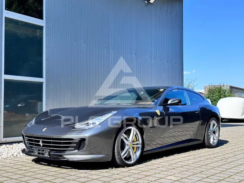 2017 Ferrari GTC4