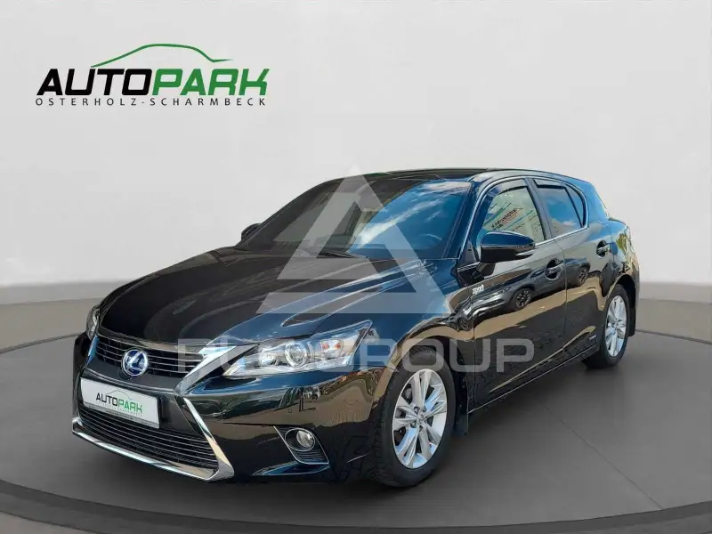 2017 Lexus CT200