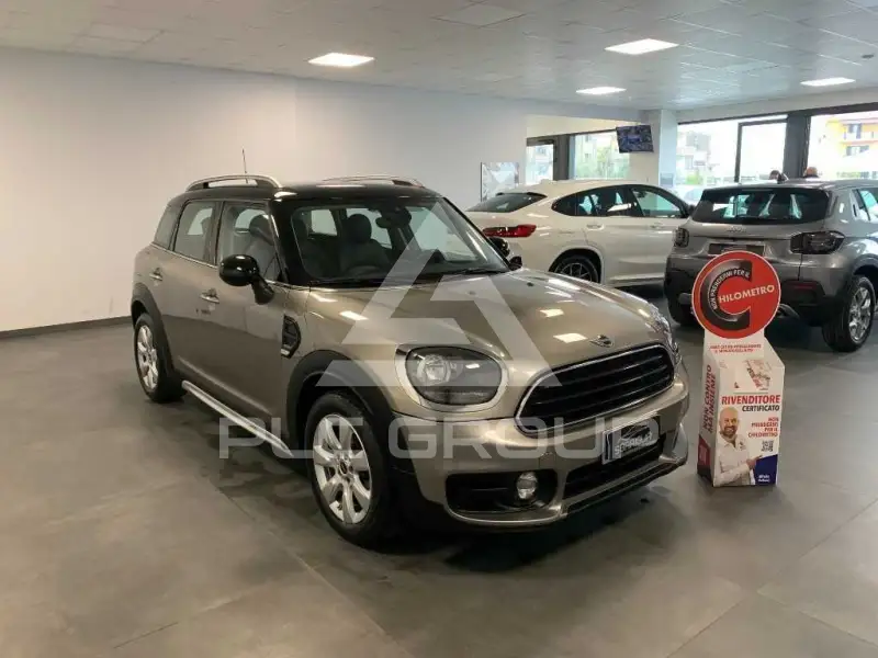2017 Mini Unknown