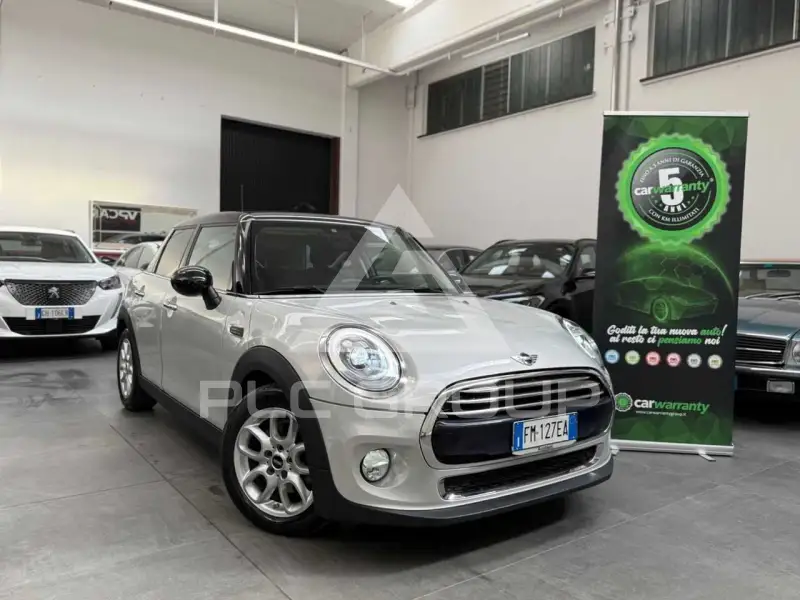 2017 Mini COOPER