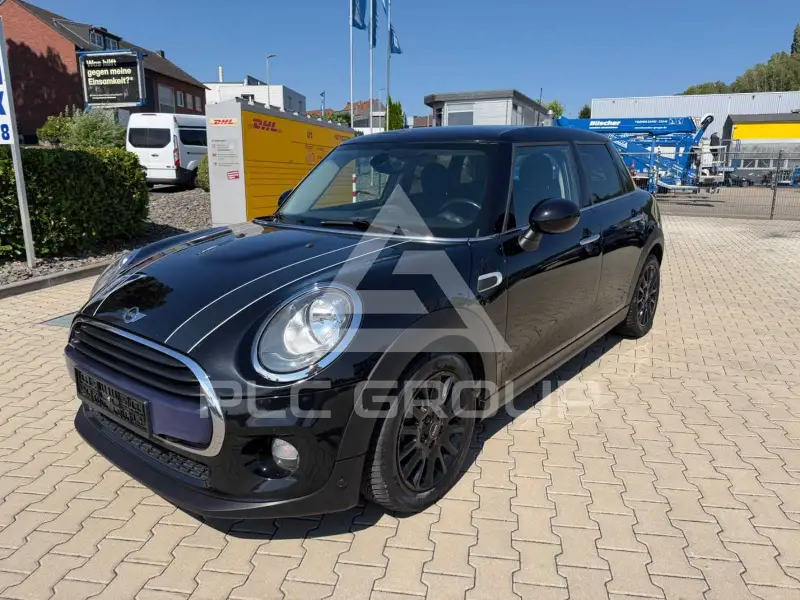 2017 Mini COOPER