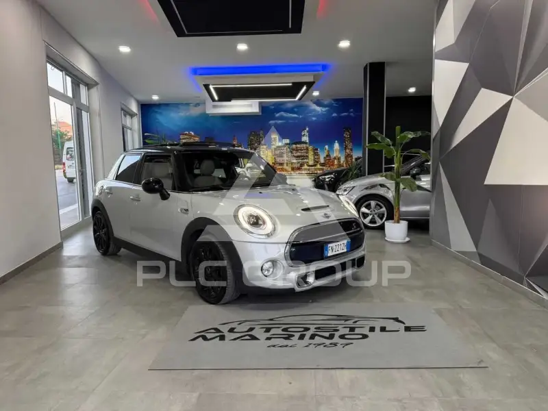 2017 Mini COOPER
