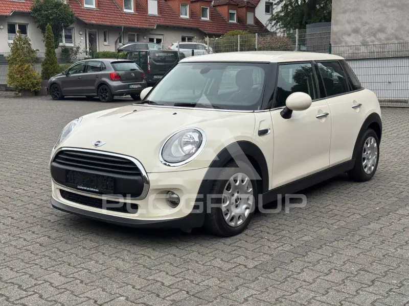 2017 Mini COOPER