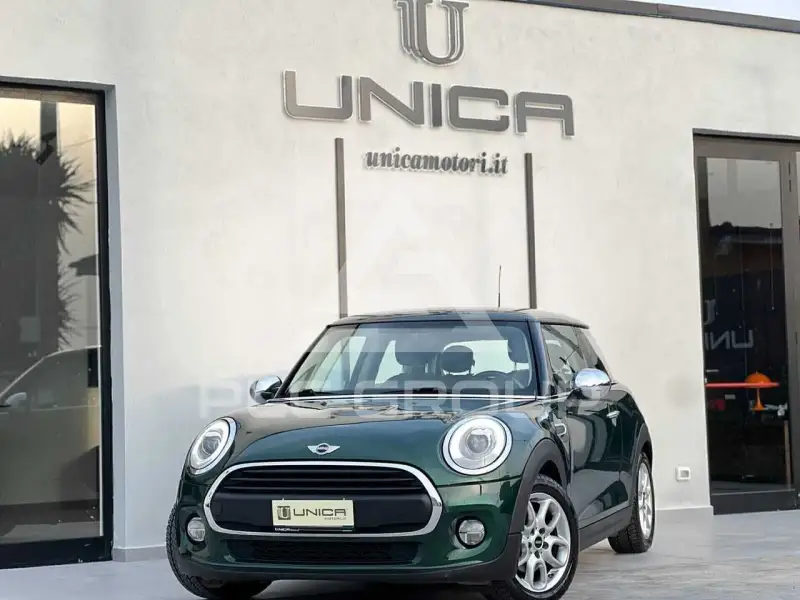 2017 Mini COOPER