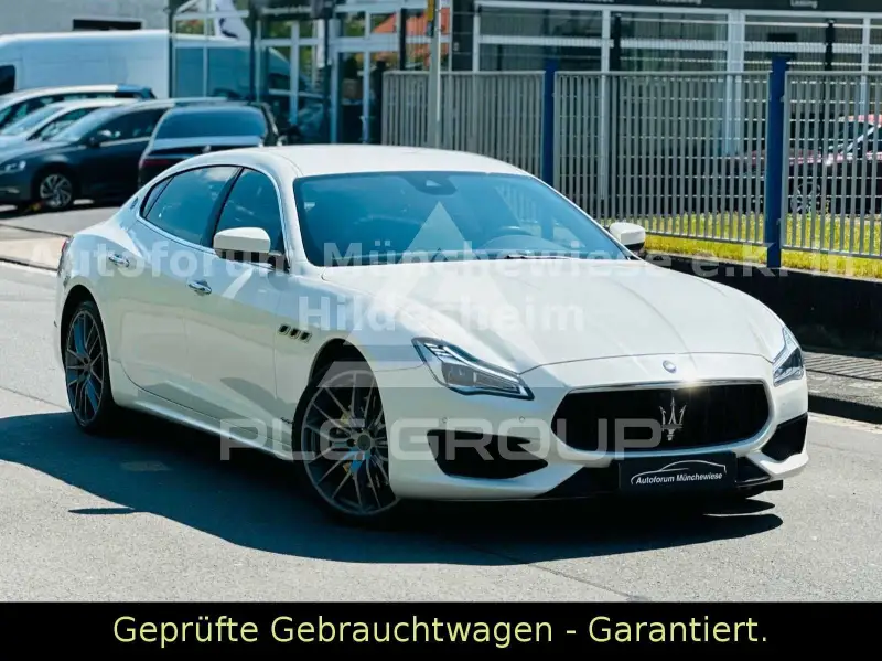2017 Maserati QUATTROPORTE