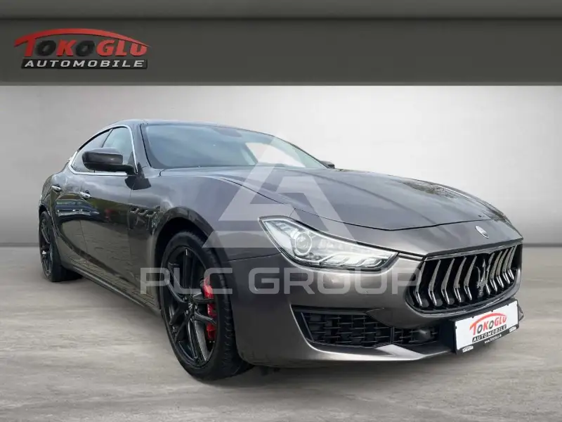 2017 Maserati GHIBLI