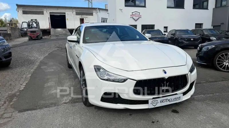2017 Maserati GHIBLI