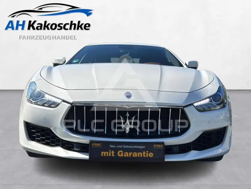 2017 Maserati GHIBLI