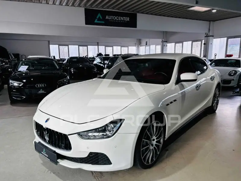 2017 Maserati GHIBLI