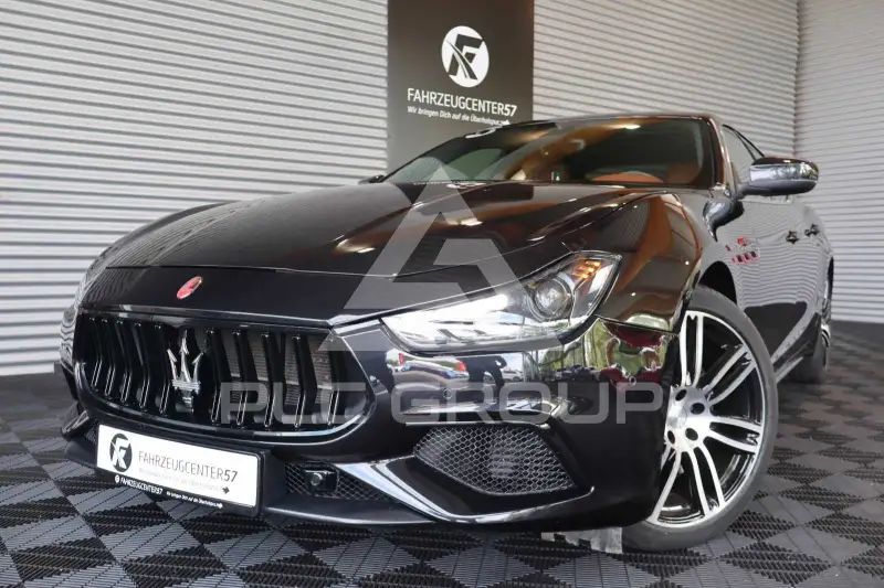 2017 Maserati GHIBLI