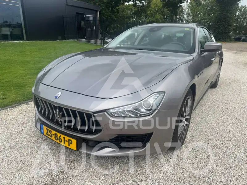 2017 Maserati GHIBLI