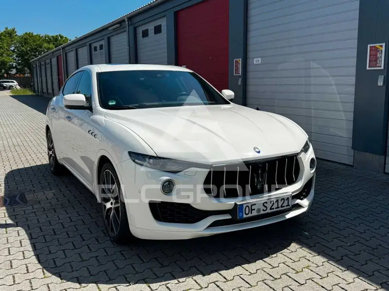 2017 Maserati LEVANTE