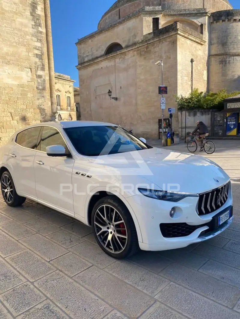 2017 Maserati LEVANTE