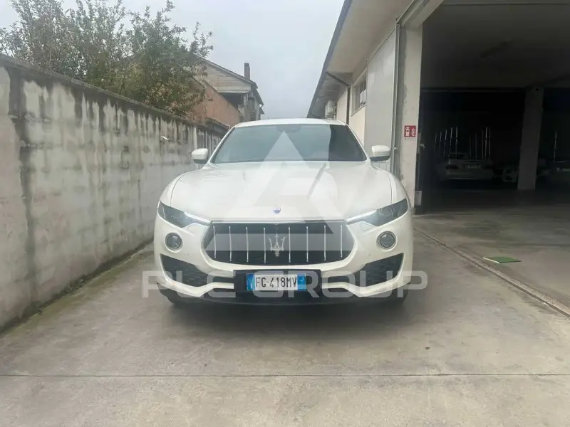 2017 Maserati LEVANTE