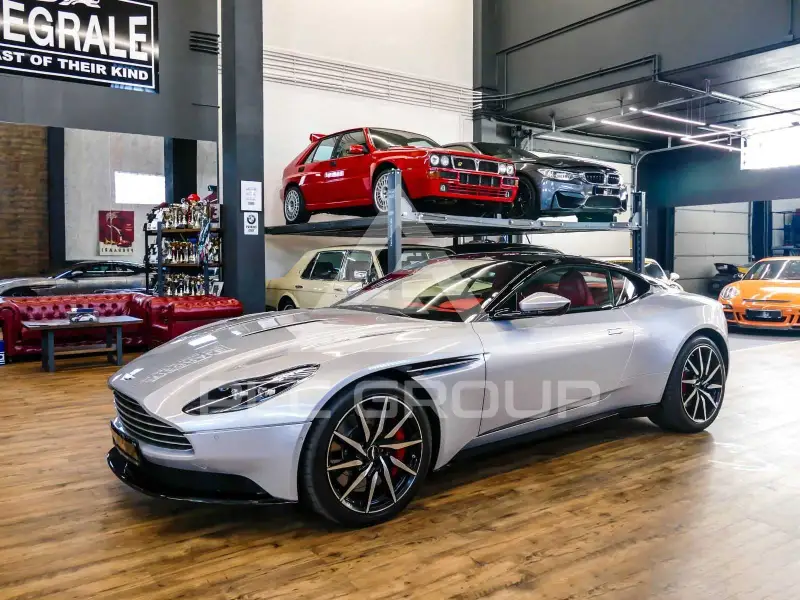 2017 Aston Martin DB11
