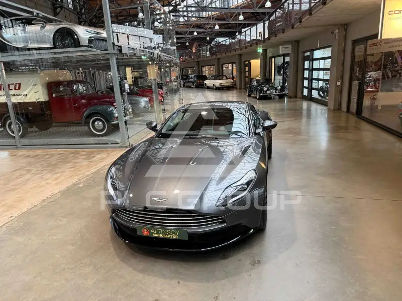 2017 Aston Martin DB11