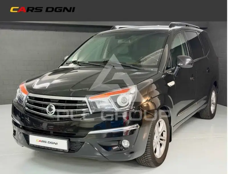 2017 Ssangyong Rodius