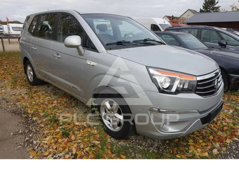 2017 Ssangyong Rodius