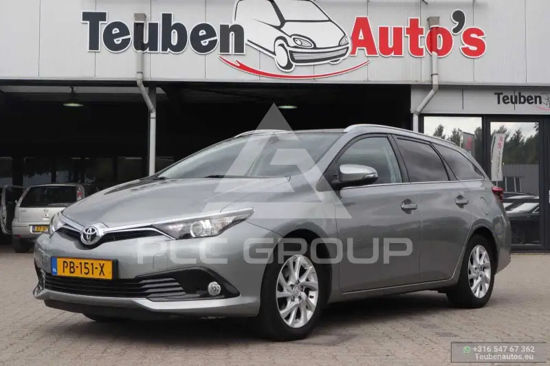 2017 Toyota AURIS