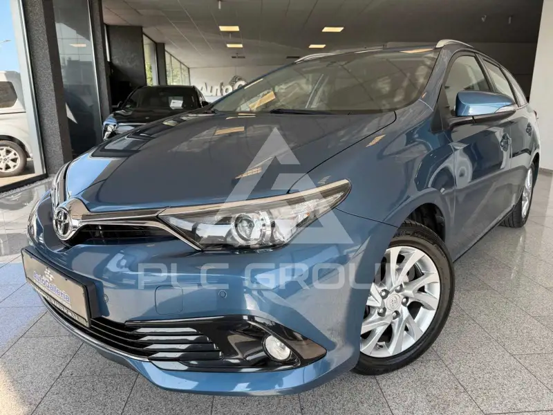 2017 Toyota AURIS