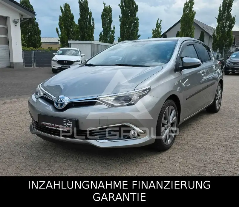 2017 Toyota AURIS