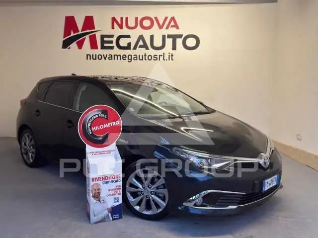 2017 Toyota AURIS