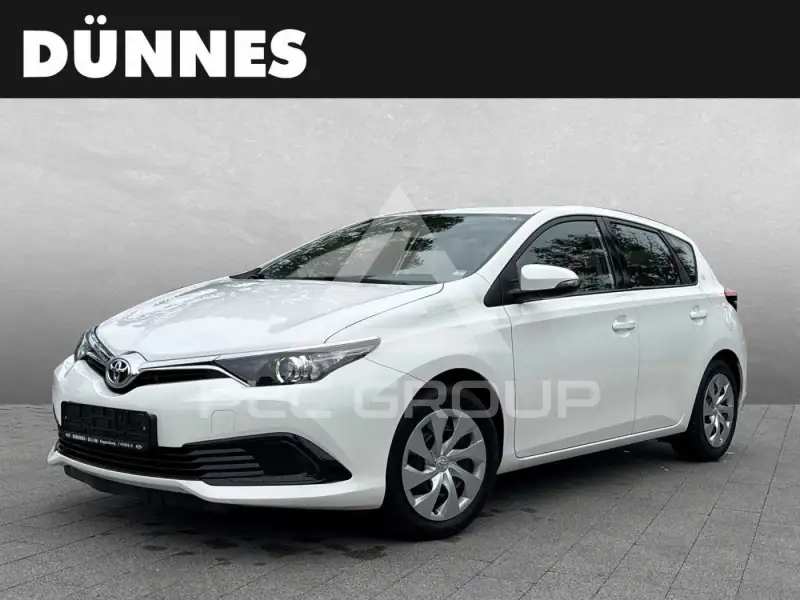 2017 Toyota AURIS