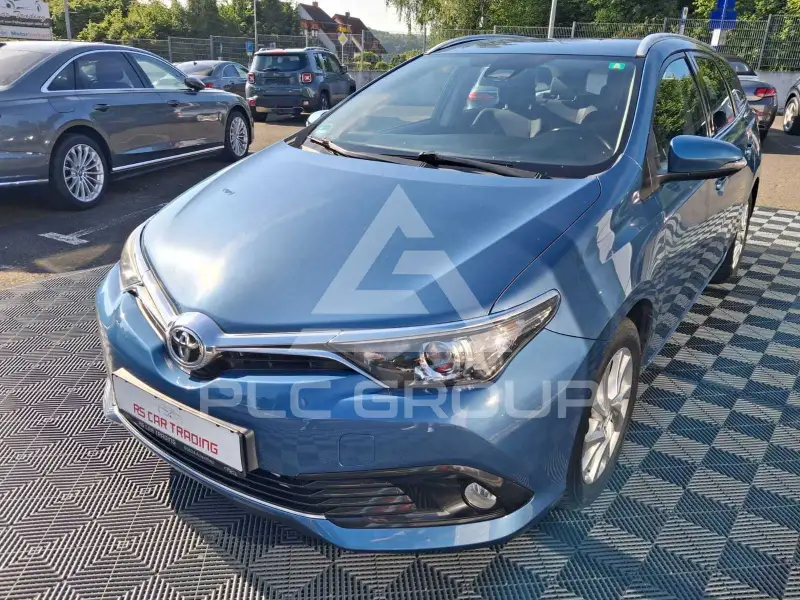 2017 Toyota AURIS