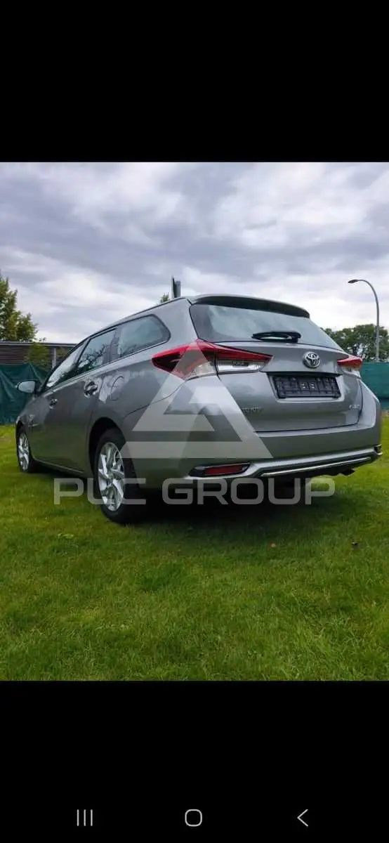 2017 Toyota AURIS