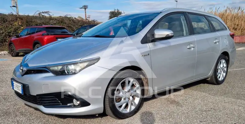 2017 Toyota AURIS