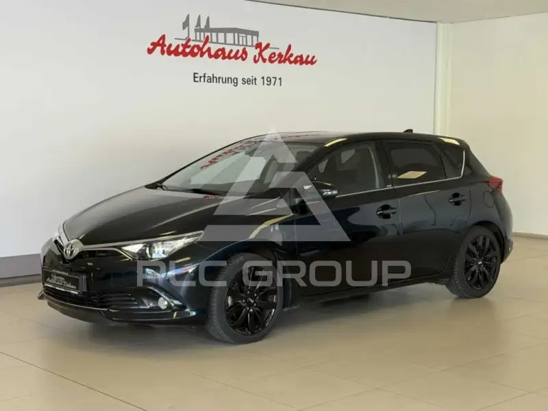 2017 Toyota AURIS