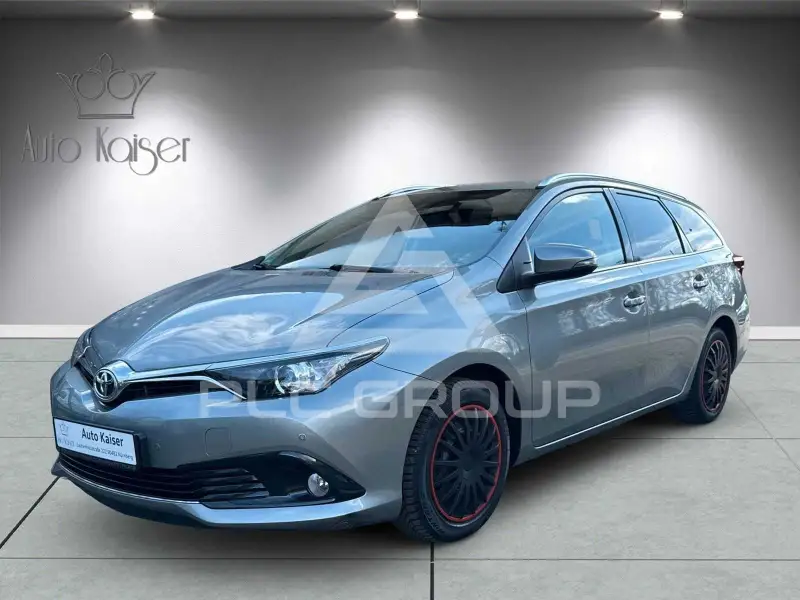 2017 Toyota AURIS