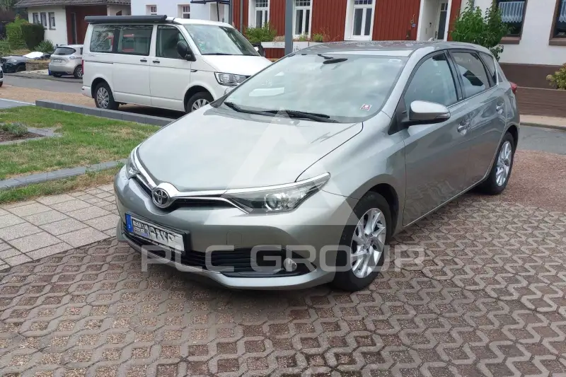 2017 Toyota AURIS