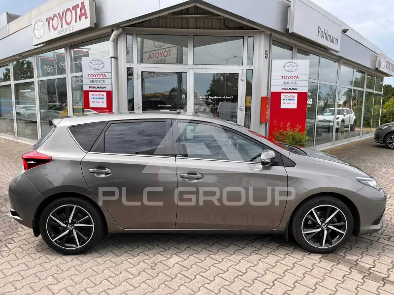 2017 Toyota AURIS