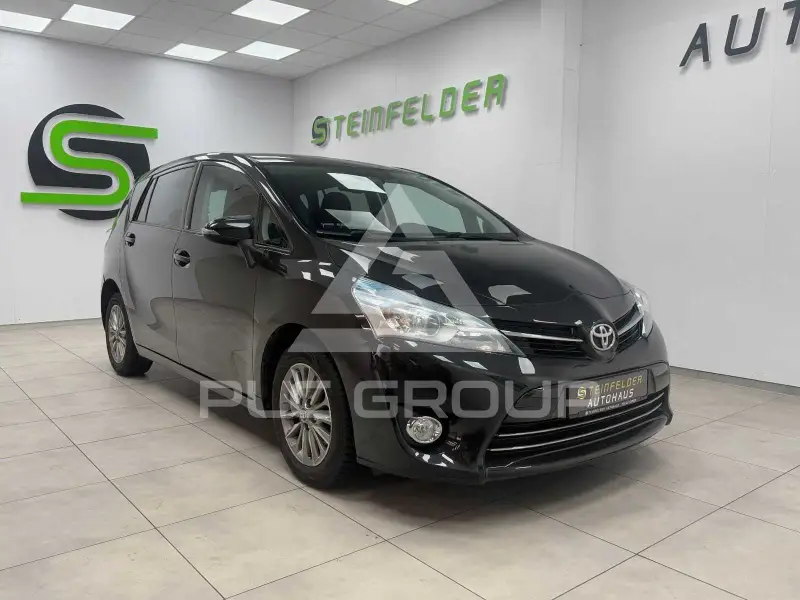 2017 Toyota VERSO