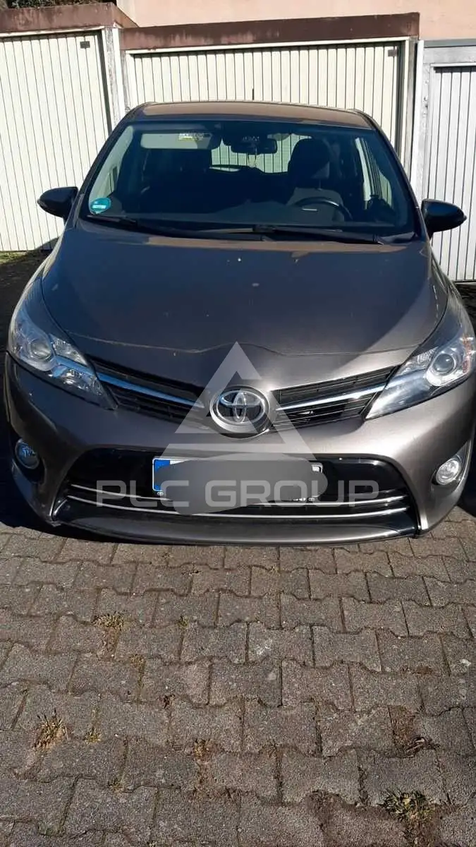 2016 Toyota VERSO