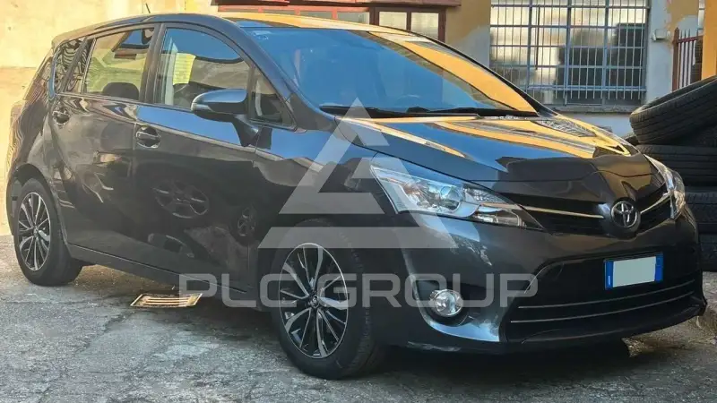 2017 Toyota VERSO