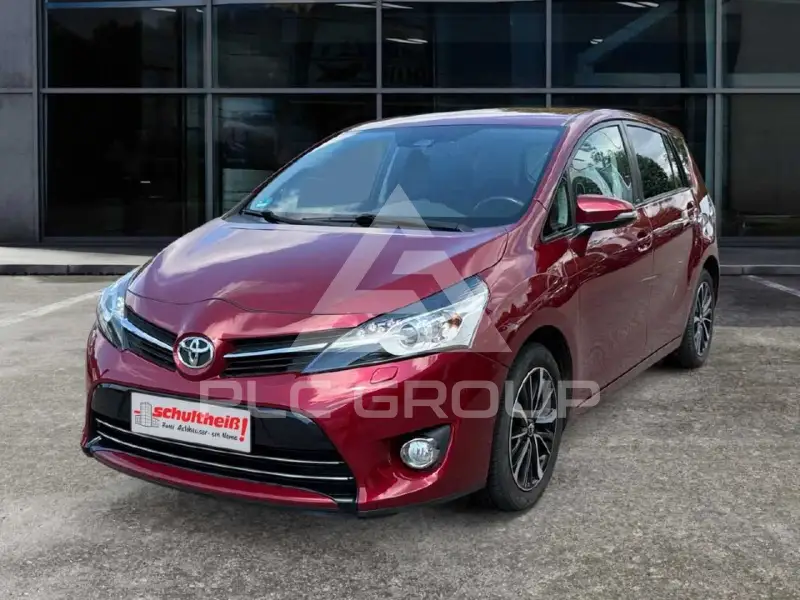 2017 Toyota VERSO