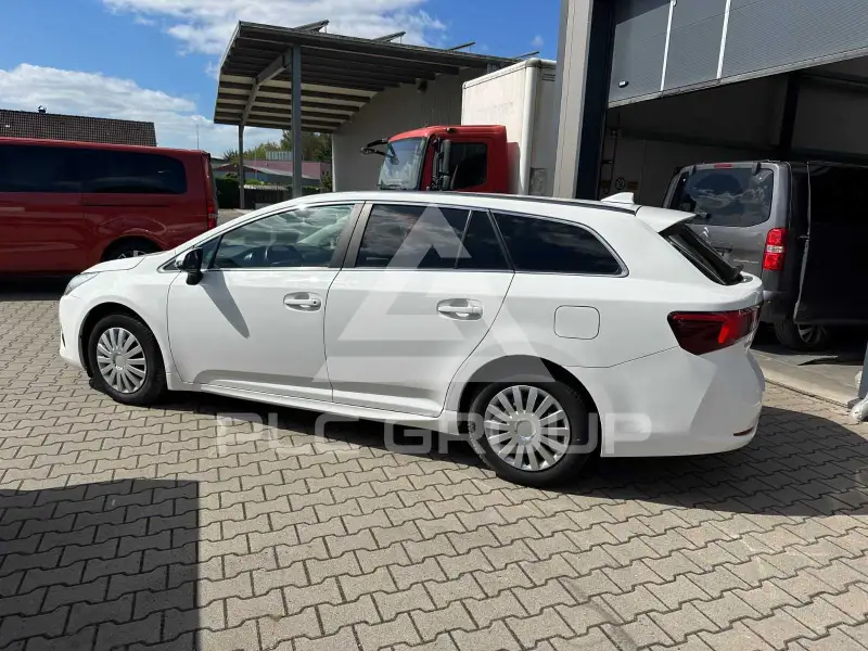 2017 Toyota Avensis