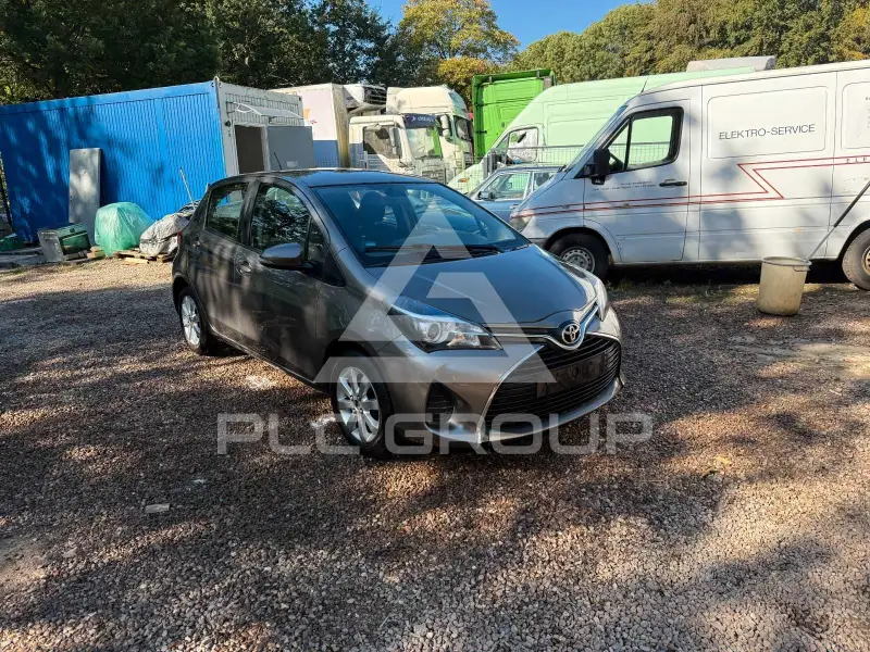 2017 Toyota YARIS
