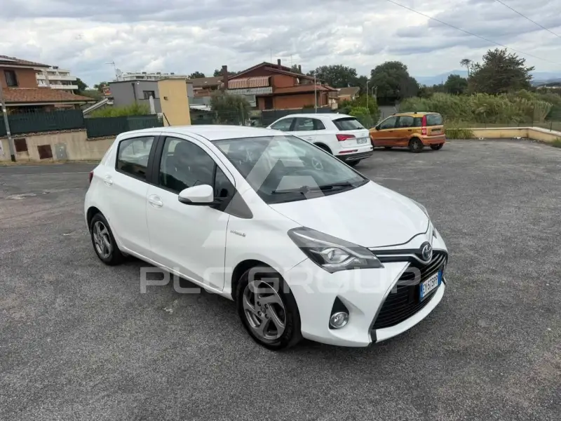 2017 Toyota YARIS