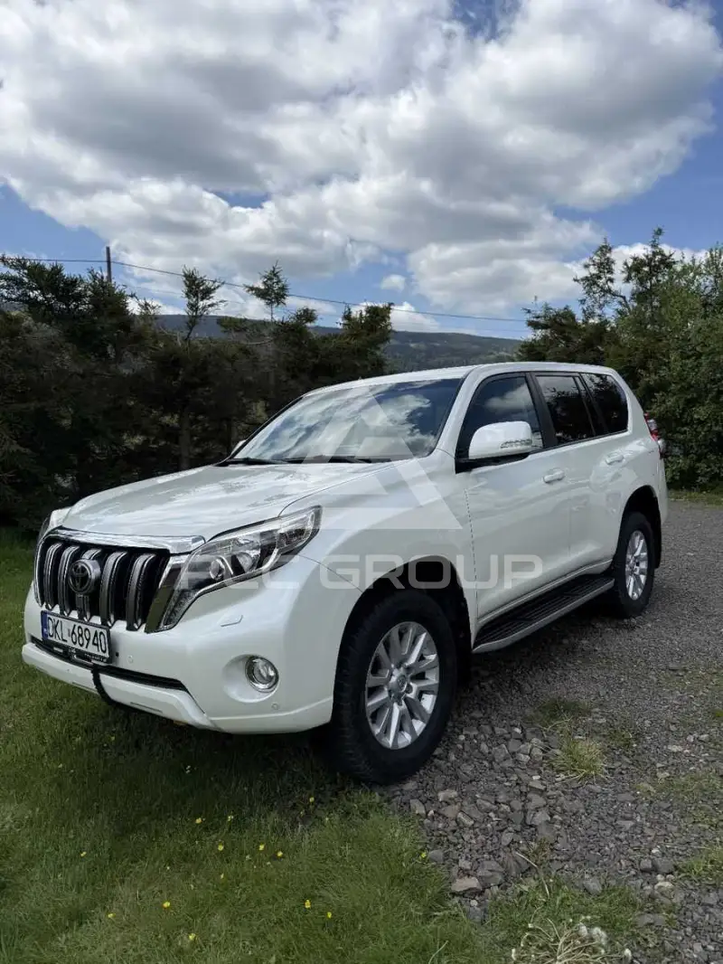 2017 Toyota LAND CRUISER