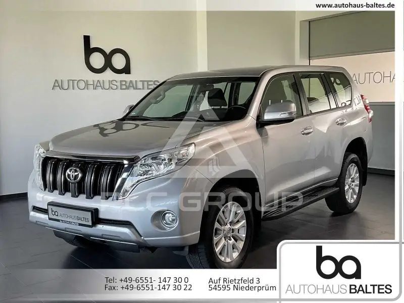 2017 Toyota LAND CRUISER