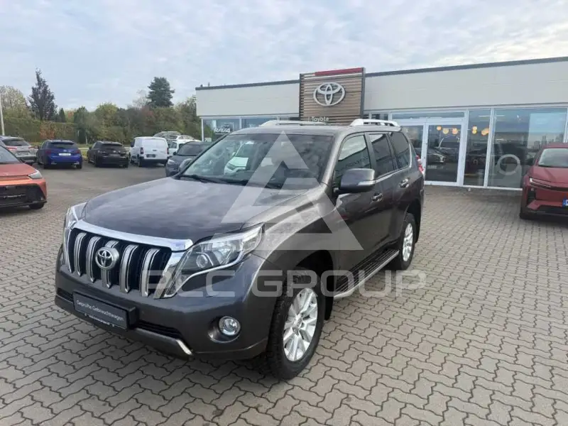 2017 Toyota LAND CRUISER