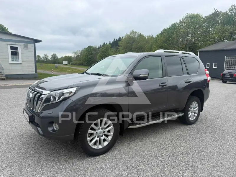 2017 Toyota LAND CRUISER