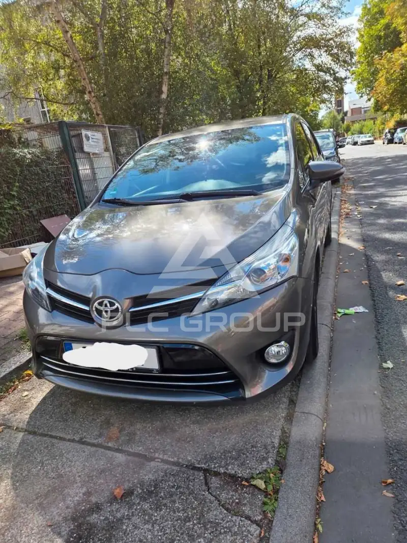 2017 Toyota VERSO