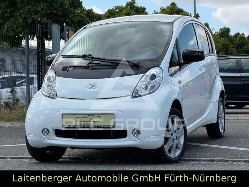 2017 Peugeot iOn